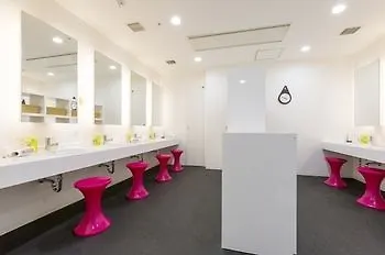퍼스트 캐빈 하카타 후쿠오카 2*,